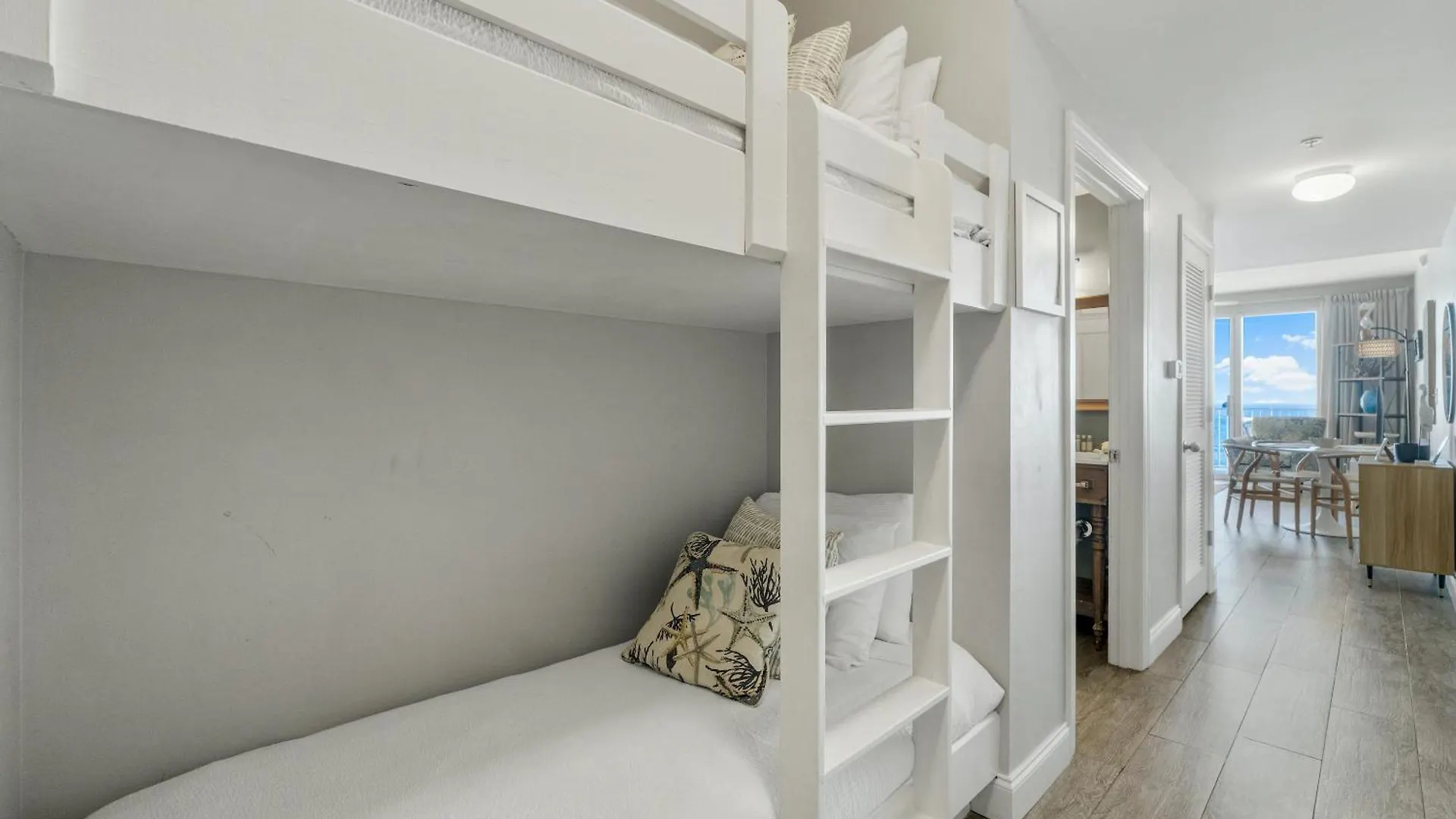 Majestic Sun Beach Resort By Panhandle Getaways Destin United States
